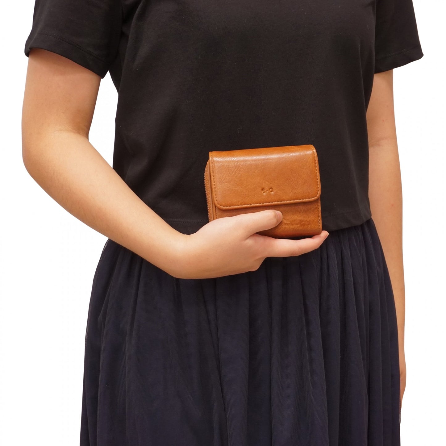 S-Q- Amber 2 Bi-Fold Wallet